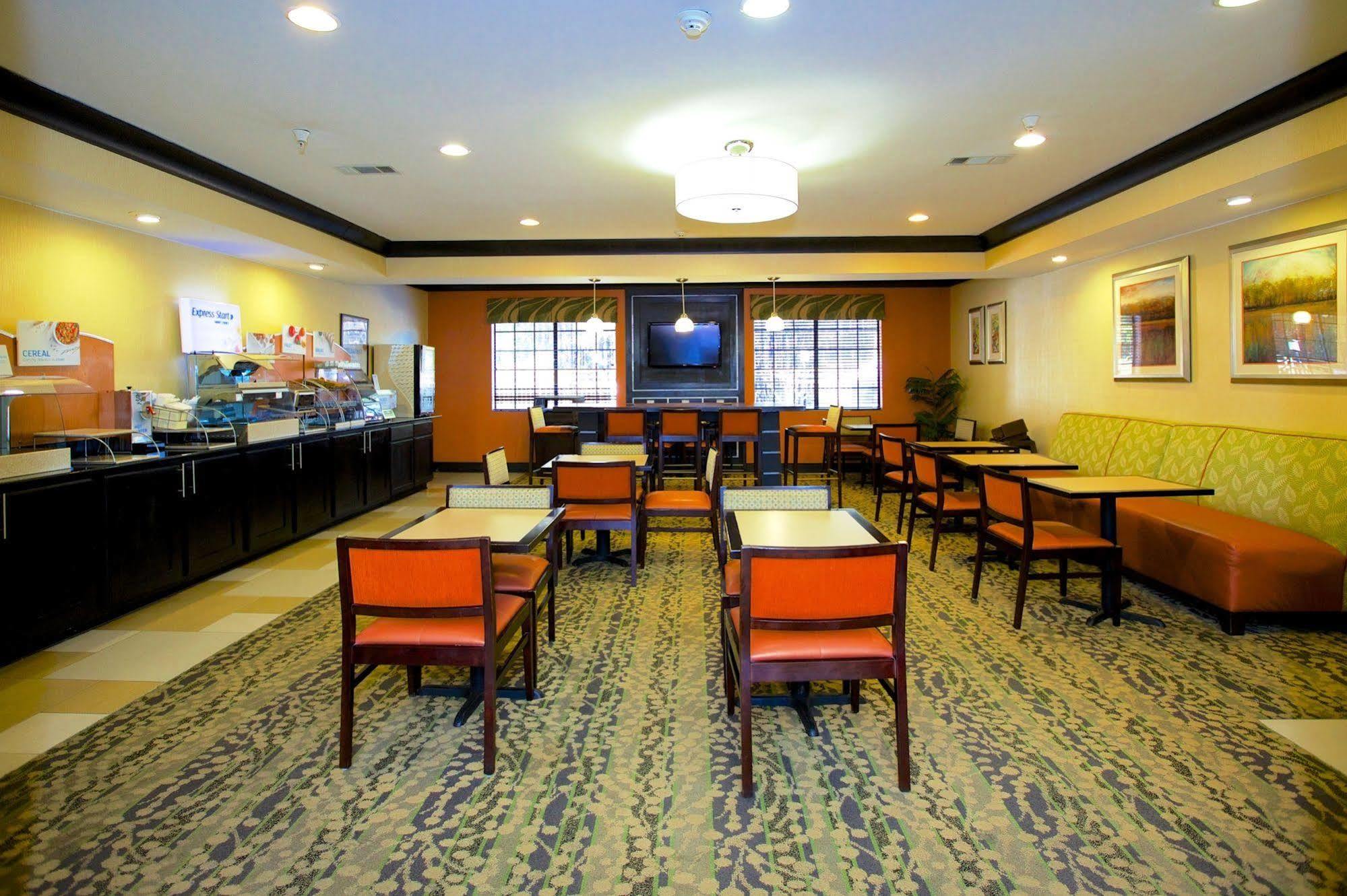 Holiday Inn Express Hotel & Suites Kennesaw Northwest - Acworth By Ihg Zewnętrze zdjęcie
